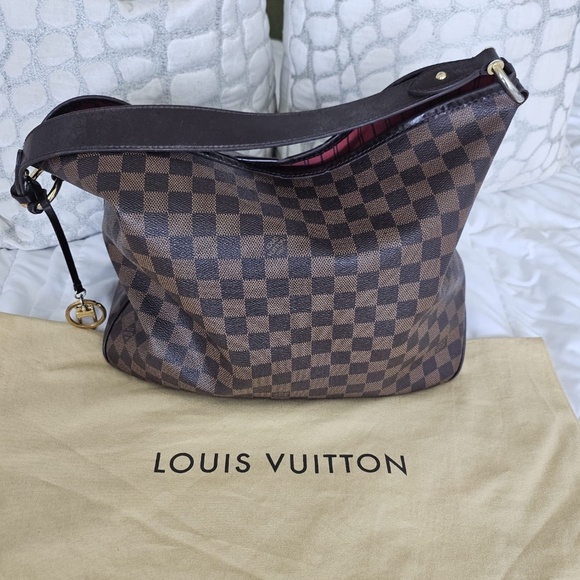 Louis Vuitton Damier Ebene Delightful Bag- MM Size - Functional, Classic Beauty! - Picture 2 of 15